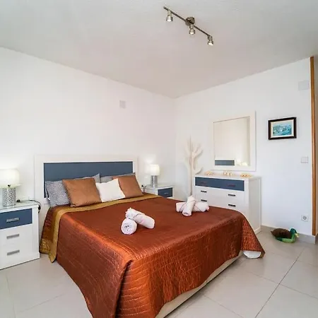 Seaview Bliss - Playa Flamenca Beachfront *